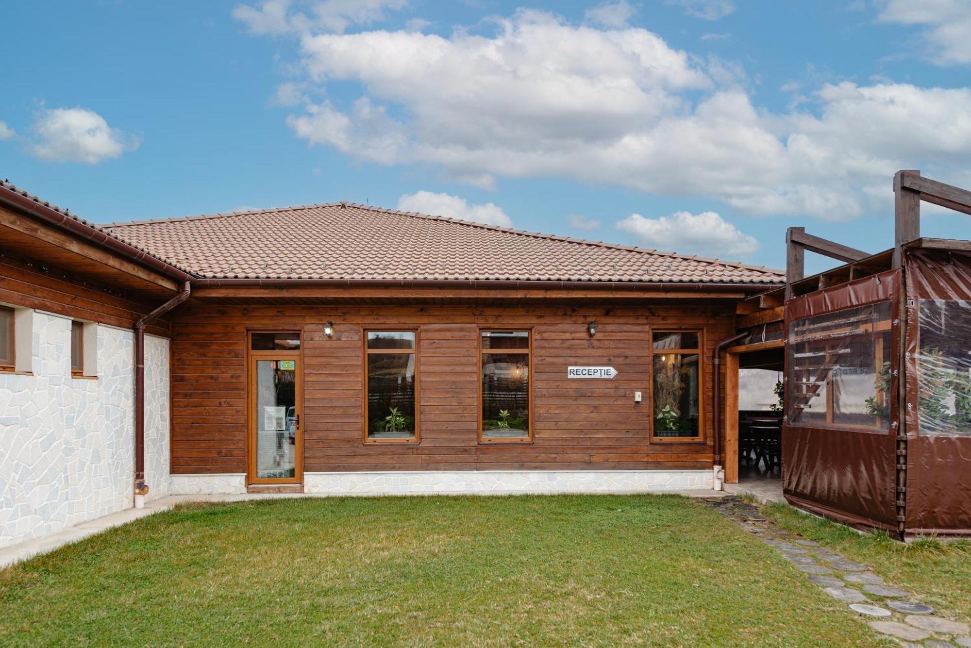 Casa Dinainte Spa Resort (Adults Only) Sălicea Εξωτερικό φωτογραφία